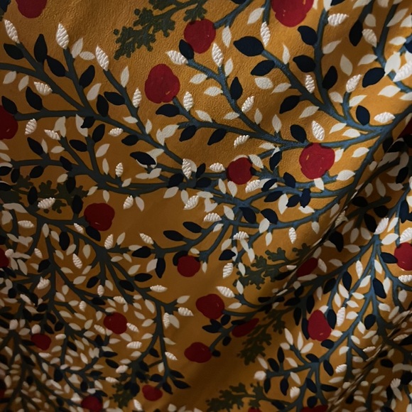 Gorgeous mustard colored dress❤️ - Picture 3 of 3